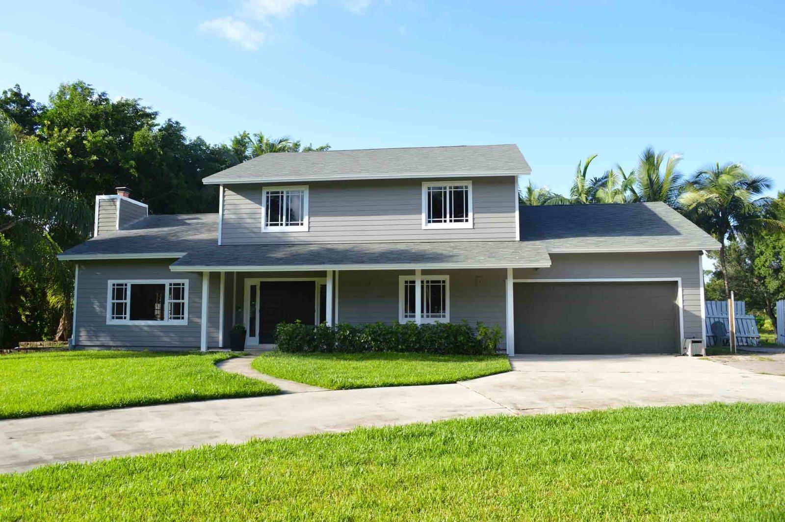 How Long Does Exterior House Paint Last?