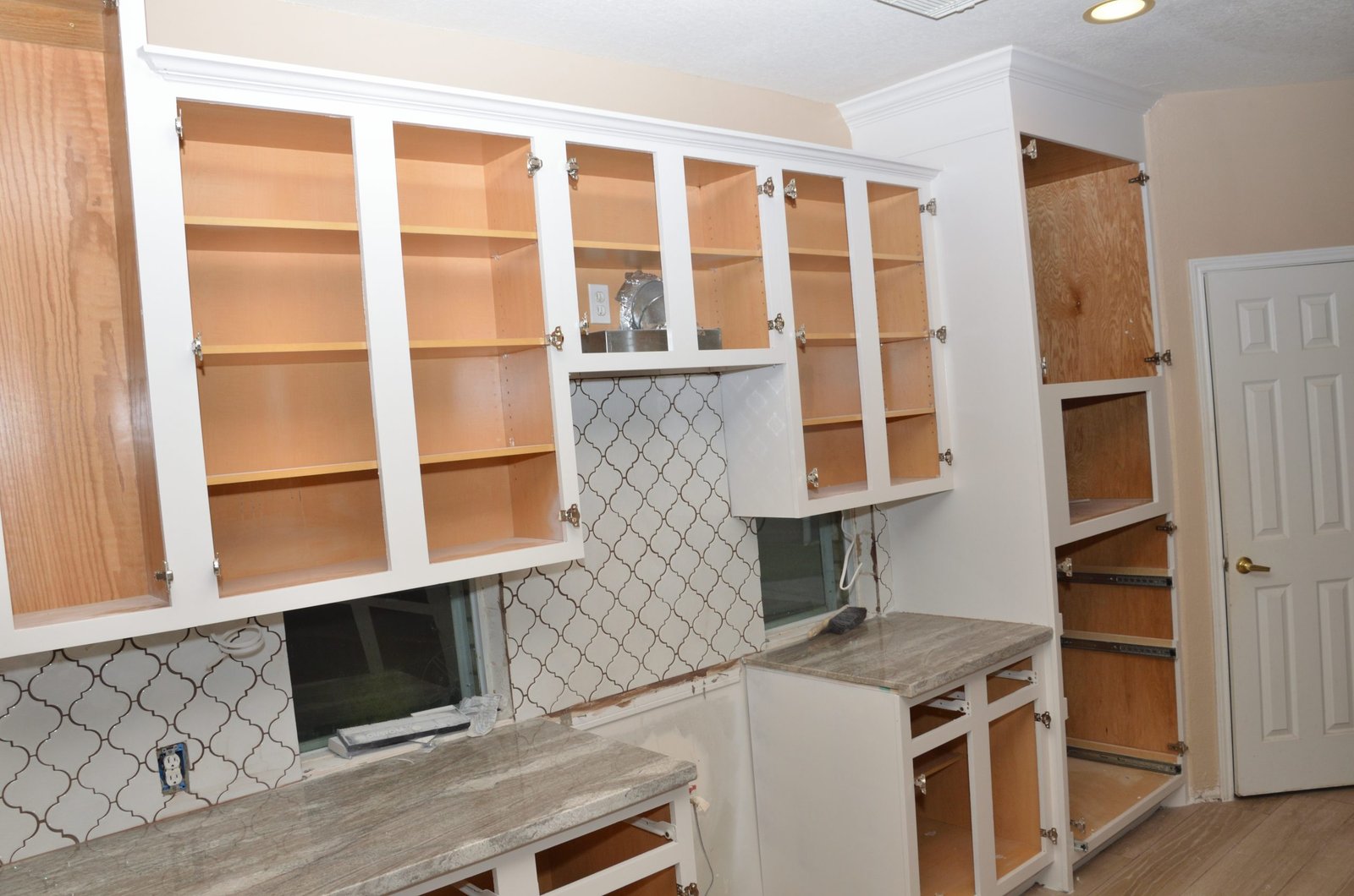 How to Refinish Kitchen Cabinets: A Helpful Guide | A New Leaf Painting